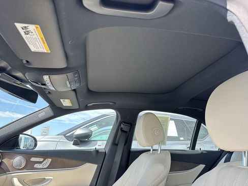 Used 2022 Mercedes-Benz E 350 Sedan image 22