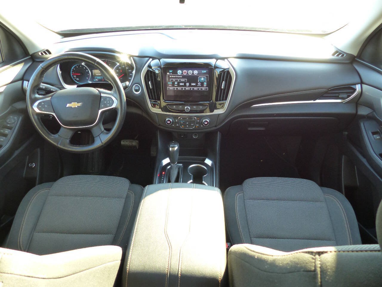 Used 2019 Chevrolet Traverse LT FWD image 27