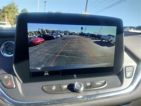 Used 2025 Chevrolet Blazer LT image 26