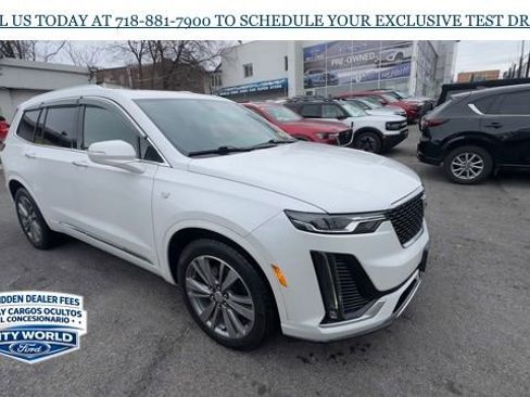 Used 2021 Cadillac XT6 Premium Luxury AWD/4WD image 7