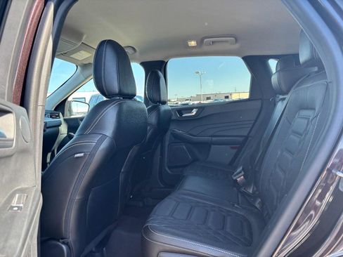 Used 2023 Ford Escape Platinum w/ Premium Technology Package image 12