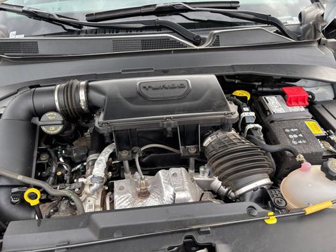 Used 2025 Jeep Compass Limited AWD/4WD image 32