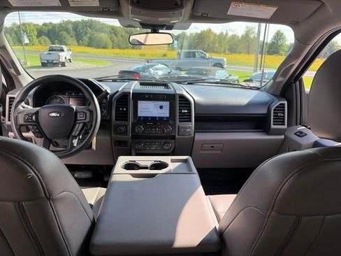 Used 2022 Ford F250 XL w/ Power Equipment Group AWD/4WD image 28