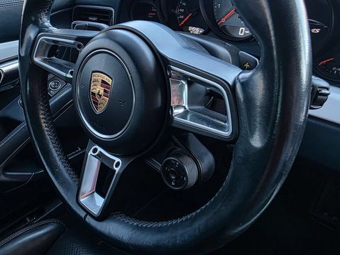 Used 2017 Porsche 911 Carrera 4S AWD/4WD image 31