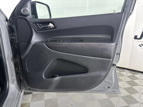 Used 2024 Dodge Durango GT RWD image 32
