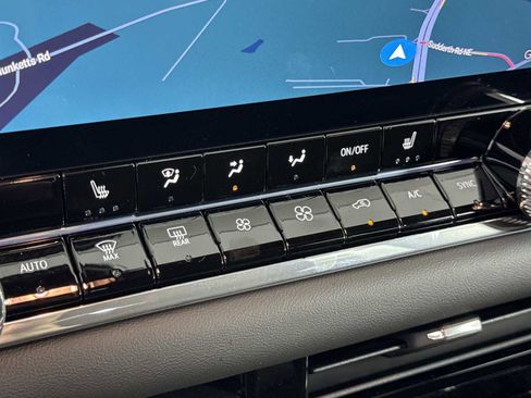 New 2026 GMC Canyon Elevation w/ Convenience Package image 31