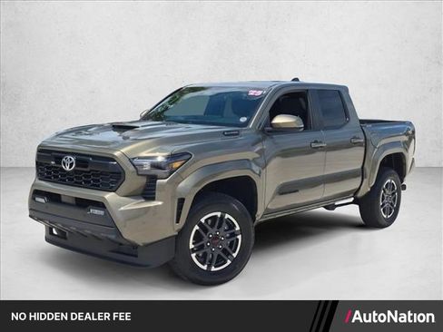 Certified 2025 Toyota Tacoma TRD Sport w/ TRD Sport Upgrade Package AWD/4WD image 1