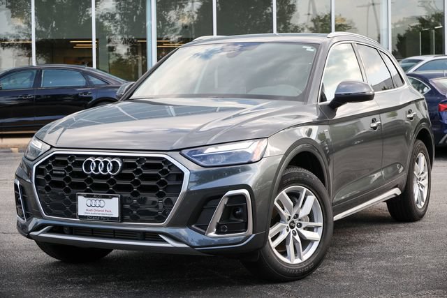 Certified 2023 Audi Q5 2.0T Premium w/ Convenience Package AWD/4WD image 16