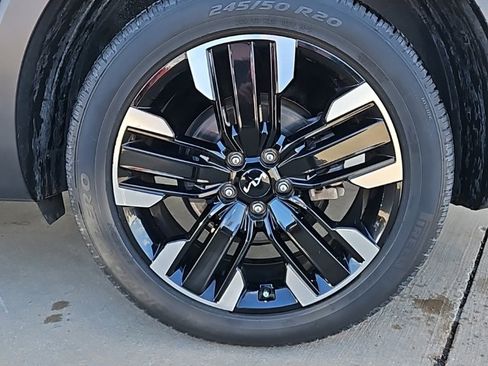 Used 2023 Kia Telluride SX Prestige image 9