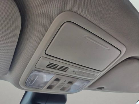 Used 2015 Honda Odyssey EX-L image 31