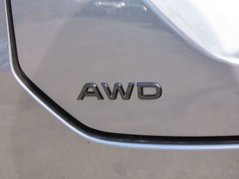 New 2026 Honda Pilot Touring image 9