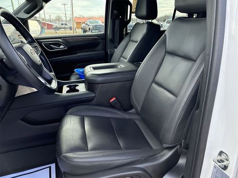 Used 2023 Chevrolet Tahoe LT w/ Luxury Package image 11