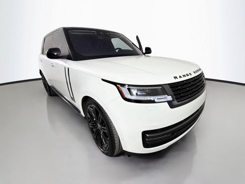 Used 2022 Land Rover Range Rover Long Wheelbase SE AWD/4WD image 3