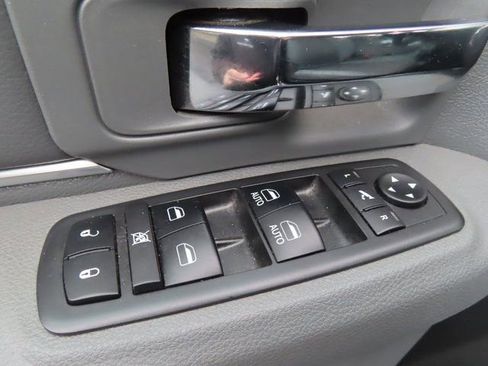 Used 2018 RAM 1500 Big Horn image 14