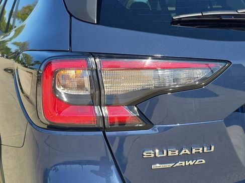 Certified 2024 Subaru Outback Premium AWD/4WD image 7