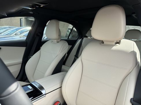 New 2026 Mercedes-Benz C 300 4MATIC Sedan image 10