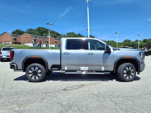 New 2026 GMC Sierra 2500 Denali w/ Denali Reserve Package AWD/4WD image 21