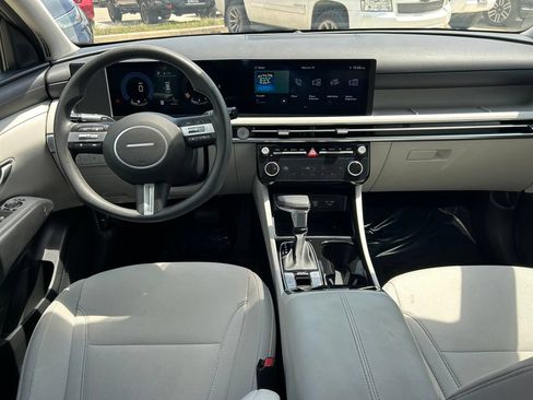 Used 2026 Hyundai Tucson SEL FWD image 15