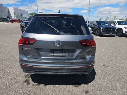 Used 2021 Volkswagen Tiguan SE AWD/4WD image 5