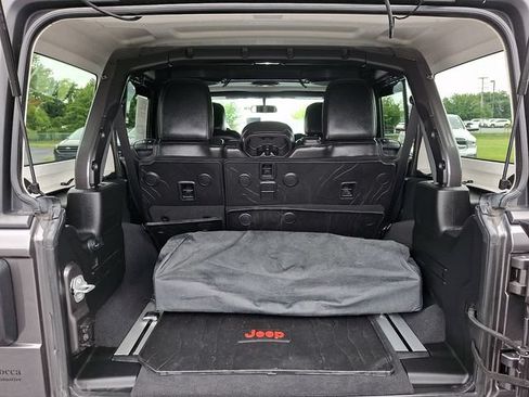 Used 2018 Jeep Wrangler Unlimited Rubicon AWD/4WD image 27