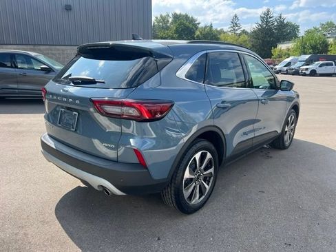 Certified 2023 Ford Escape Platinum AWD/4WD image 5