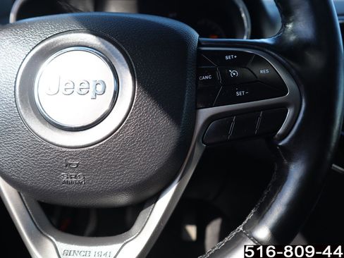 Used 2020 Jeep Grand Cherokee Limited w/ Premium Lighting Group image 19