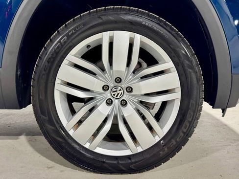 Used 2019 Volkswagen Atlas SE w/ Towing Package image 35