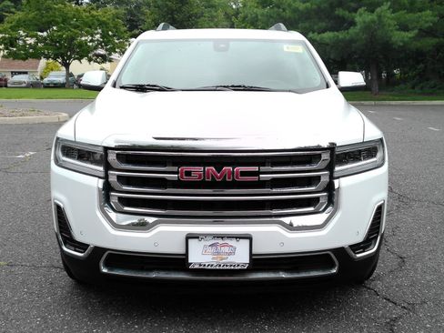 Certified 2023 GMC Acadia SLE w/ Driver Convenience Package AWD/4WD image 3