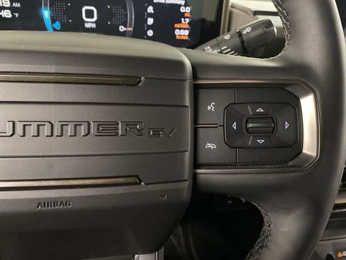 Used 2024 GMC Hummer EV 2X image 21