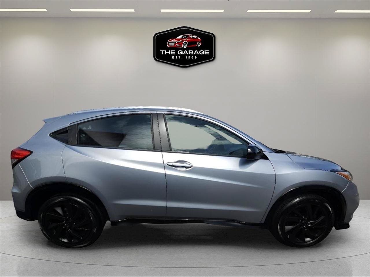 Used 2019 Honda HR-V Sport image 7