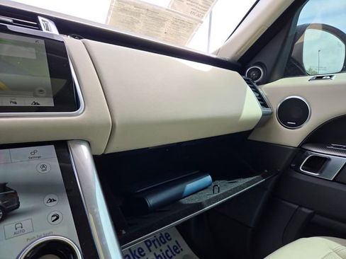 Used 2019 Land Rover Range Rover Sport Supercharged AWD/4WD image 15