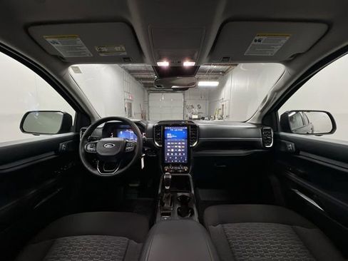 Used 2025 Ford Ranger XLT image 19