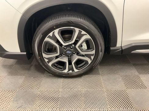 New 2026 Subaru Ascent Limited AWD/4WD image 9