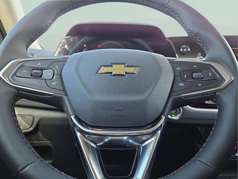 Used 2026 Chevrolet TrailBlazer LT w/ LT Cold Weather Package FWD image 24