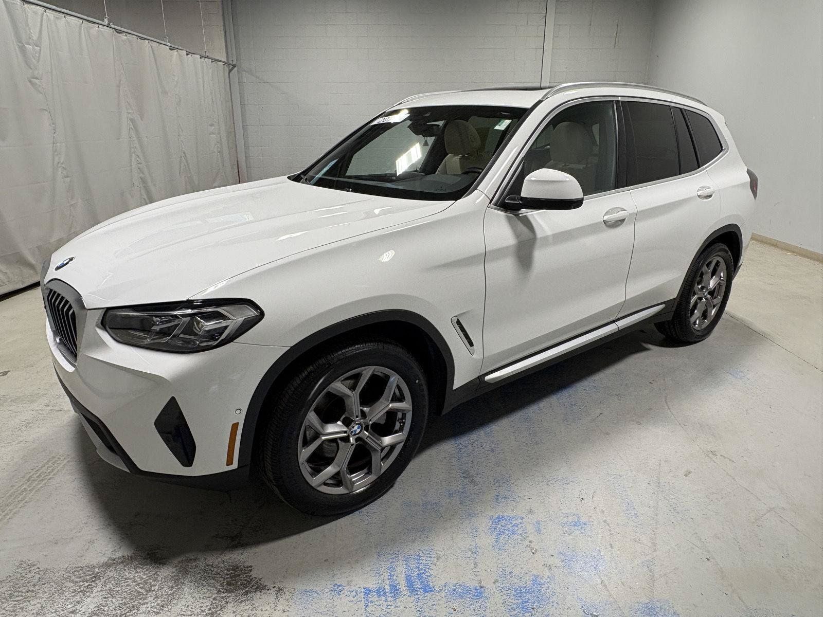 Used 2023 BMW X3 xDrive30i w/ Premium Package w/ZPA AWD/4WD image 1