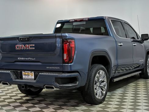 Used 2025 GMC Sierra 1500 Denali w/ Denali Reserve Package AWD/4WD image 8