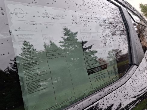 New 2026 Nissan Kicks SV w/ SV Premium Package image 5