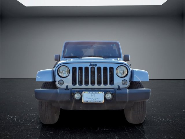 Used 2014 Jeep Wrangler Unlimited Sahara AWD/4WD image 2
