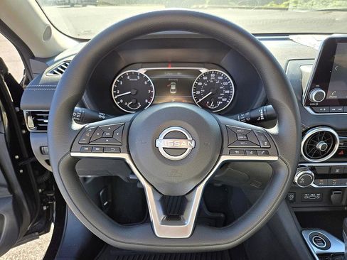 New 2025 Nissan Sentra SV w/ Trunk Package image 16