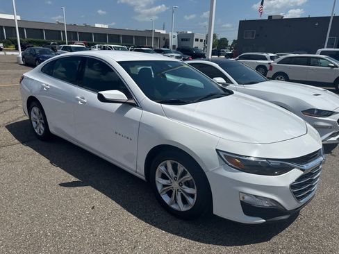 Used 2023 Chevrolet Malibu LT FWD image 9