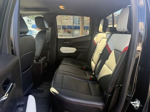 Used 2024 GMC Canyon AT4X w/ AT4X AEV Edition image 23