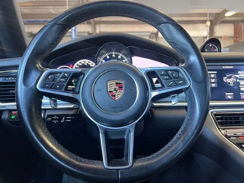 Used 2017 Porsche Panamera 4S AWD/4WD image 23