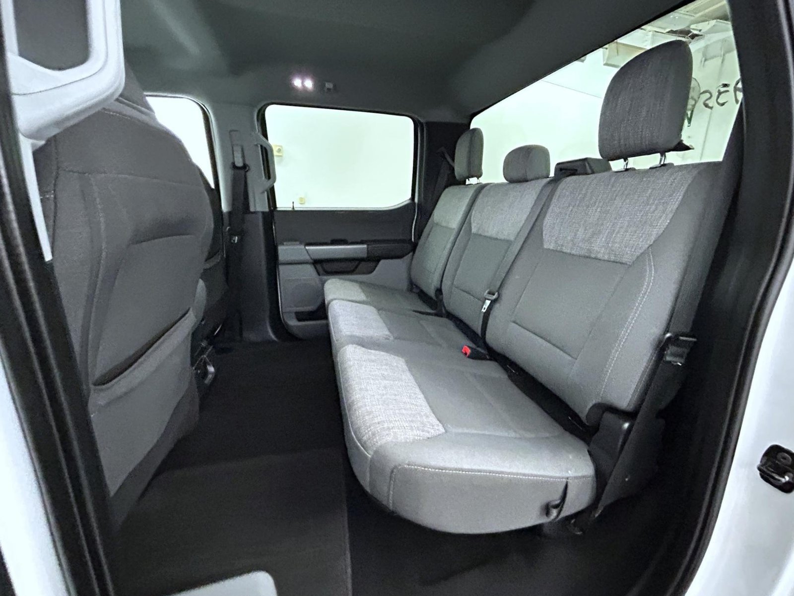 Used 2025 Ford F350 XLT AWD/4WD image 23