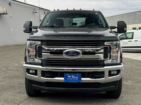 Certified 2019 Ford F250 XLT w/ XLT Value Package AWD/4WD image 8