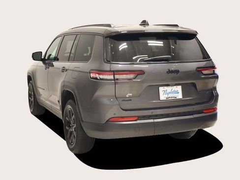 Used 2024 Jeep Grand Cherokee L Laredo image 8