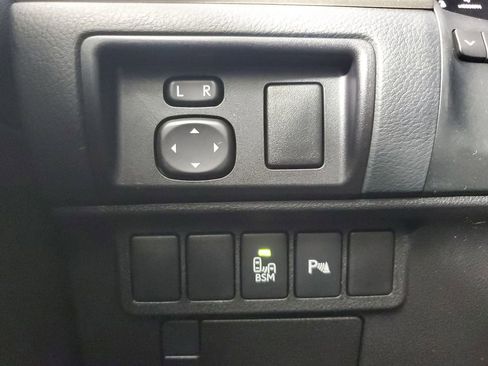 Used 2015 Lexus ES 350 w/ Premium Package image 34