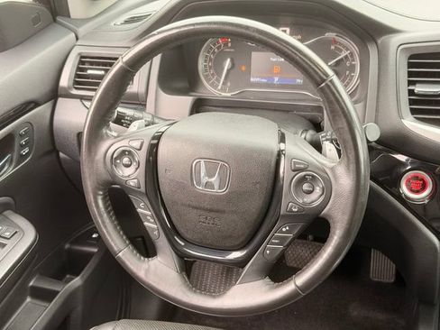 Used 2020 Honda Ridgeline RTL-E image 18