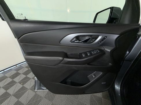 Used 2020 Chevrolet Traverse Premier AWD/4WD image 15