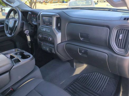 Used 2021 Chevrolet Silverado 1500 Custom w/ LPO, Dark Essentials Package image 27