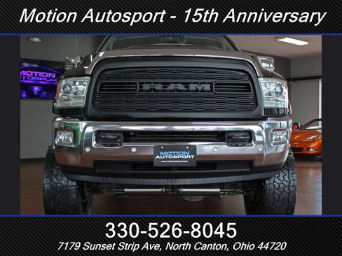 Used 2016 RAM 2500 Longhorn w/ Convenience Group AWD/4WD image 3
